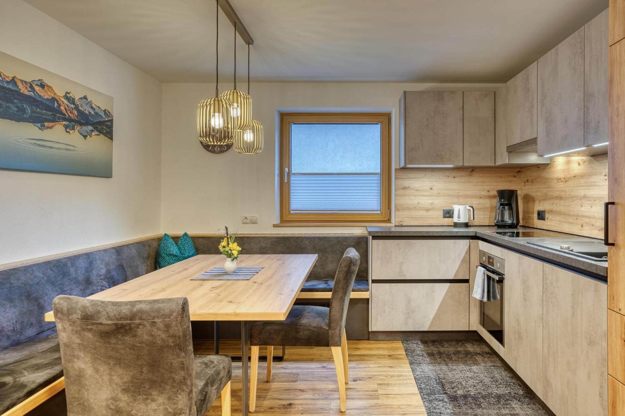 Alpenrose Tux Apartment Luaran gambar