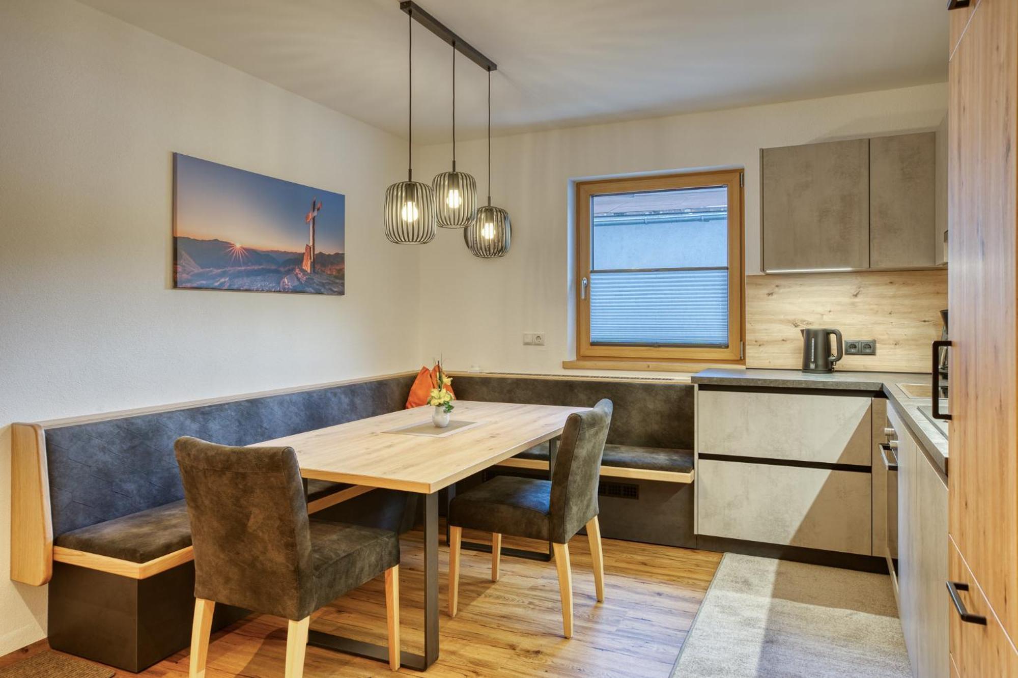 Alpenrose Tux Apartment Luaran gambar
