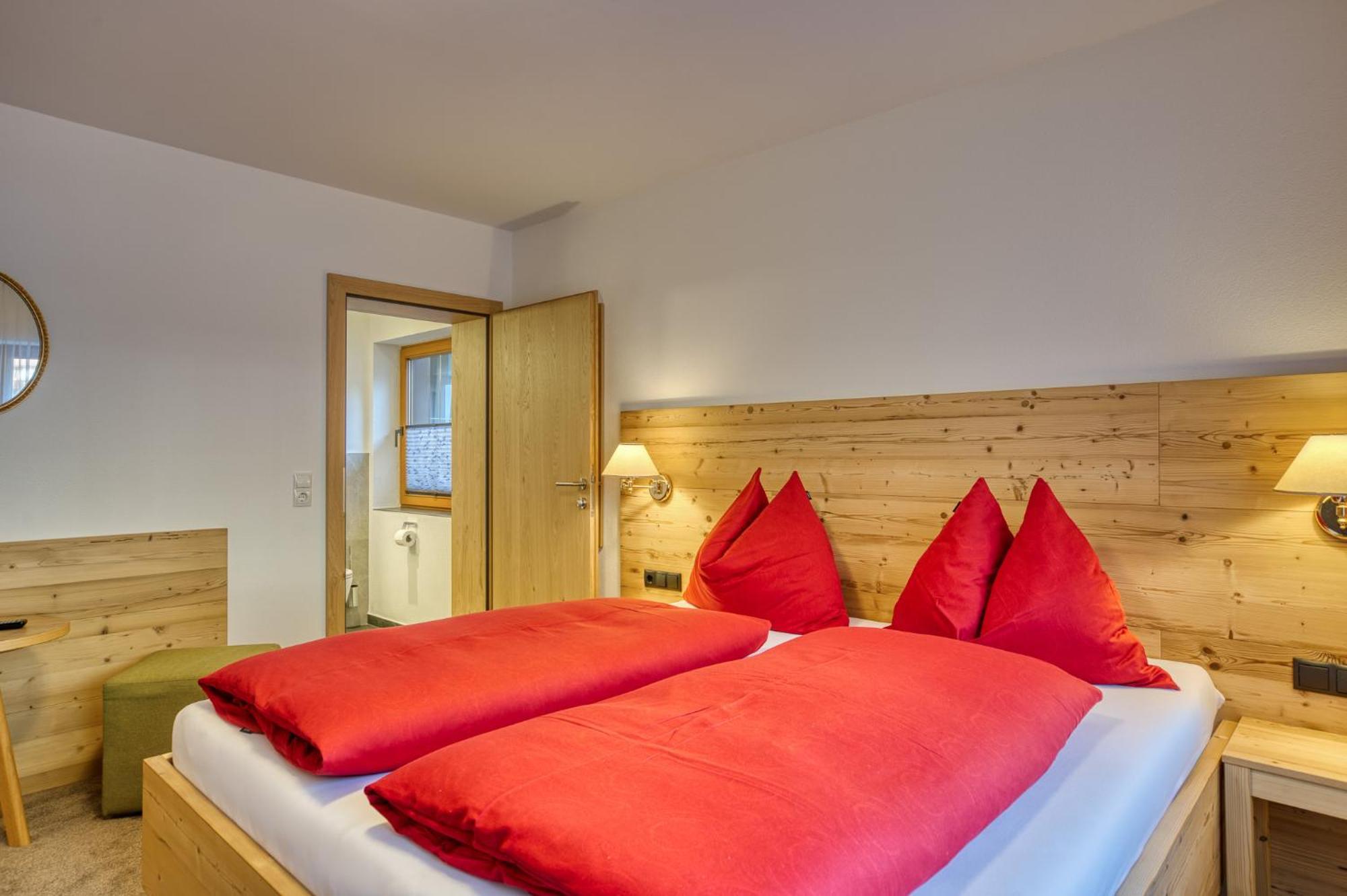 Alpenrose Tux Apartment Luaran gambar