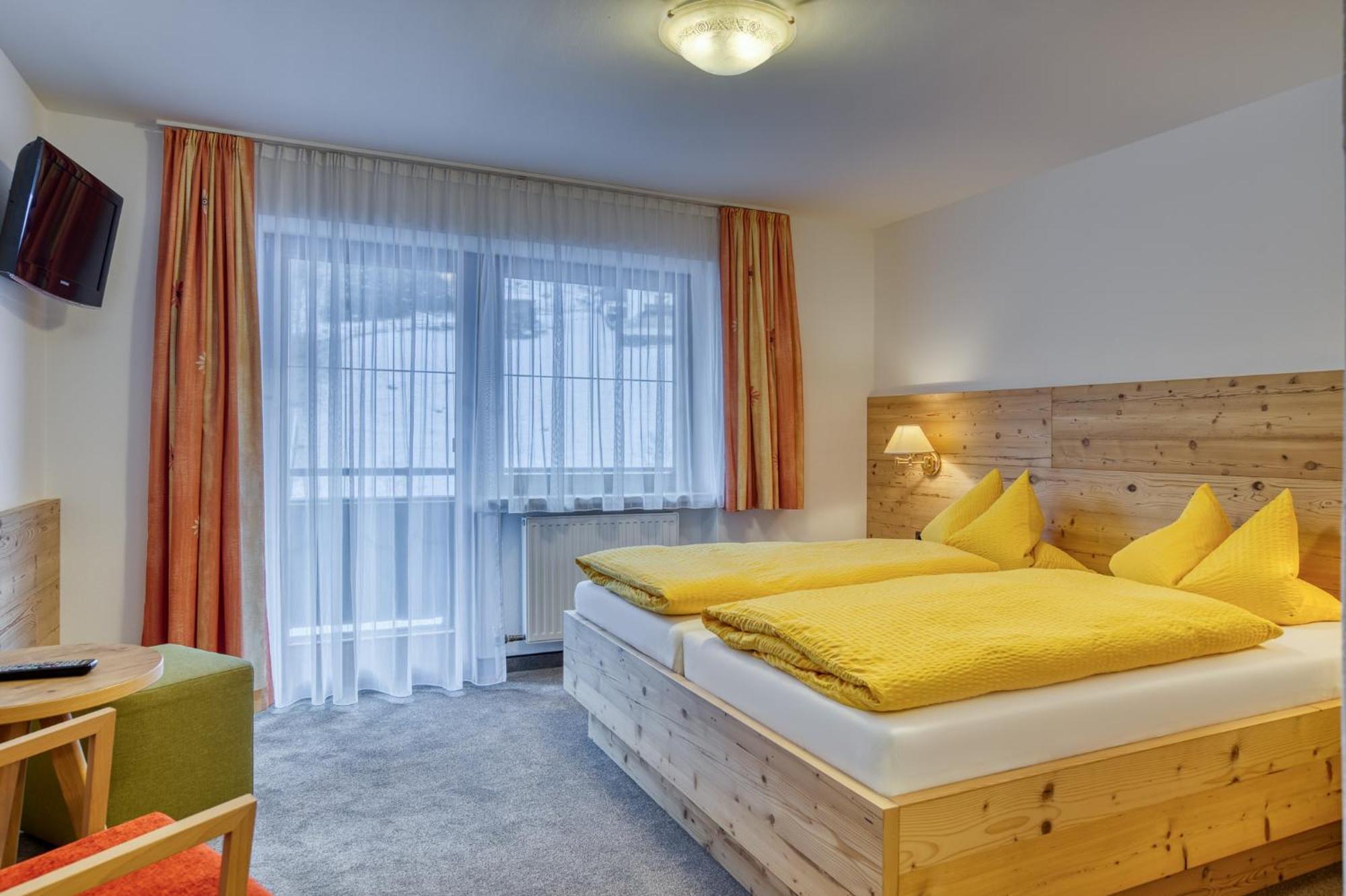 Alpenrose Tux Apartment Luaran gambar