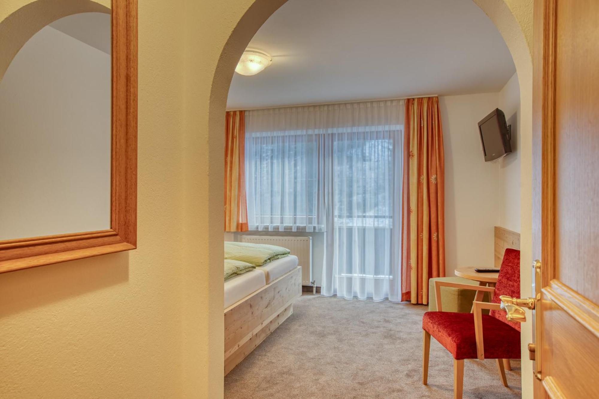 Alpenrose Tux Apartment Luaran gambar