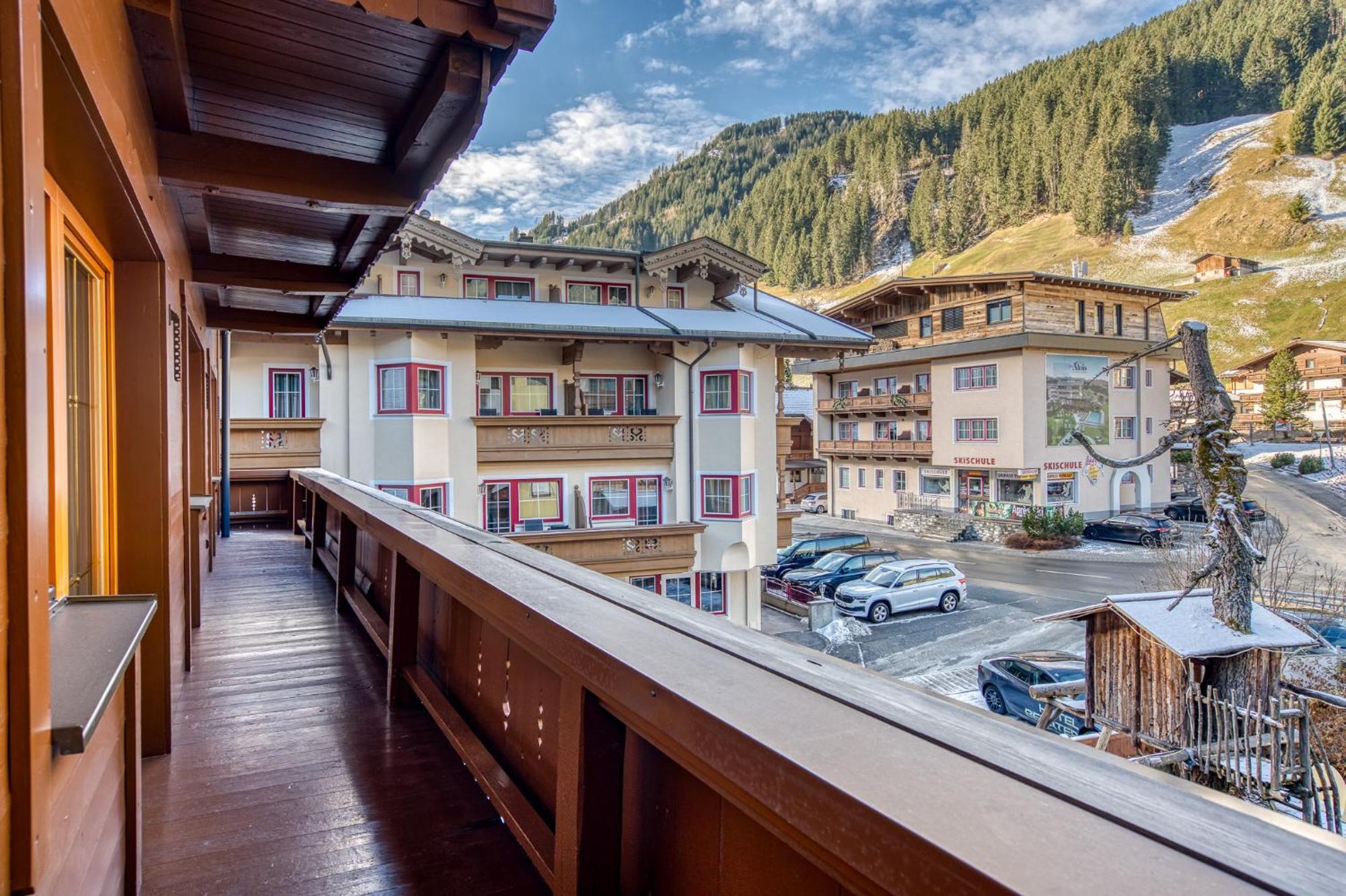 Alpenrose Tux Apartment Luaran gambar