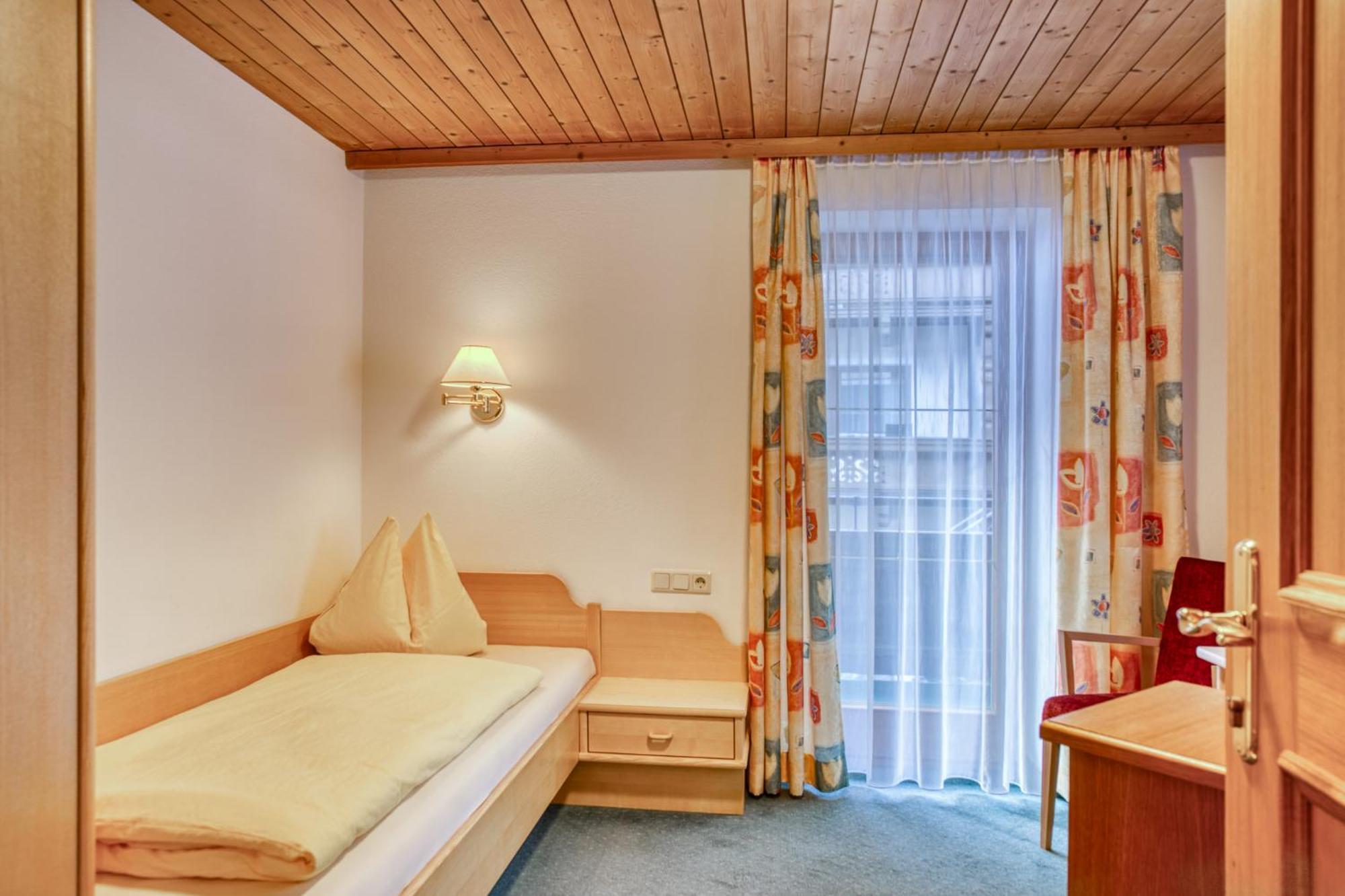Alpenrose Tux Apartment Luaran gambar