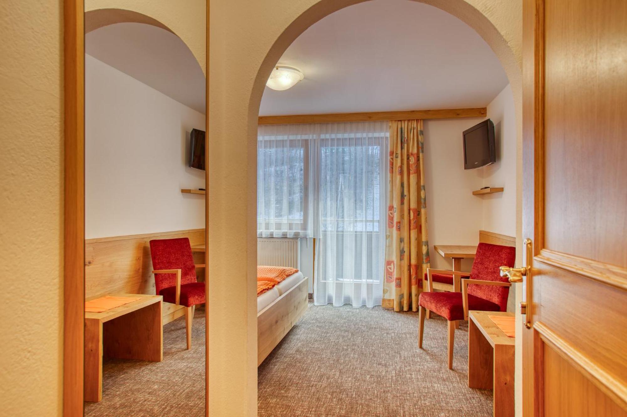 Alpenrose Tux Apartment Luaran gambar