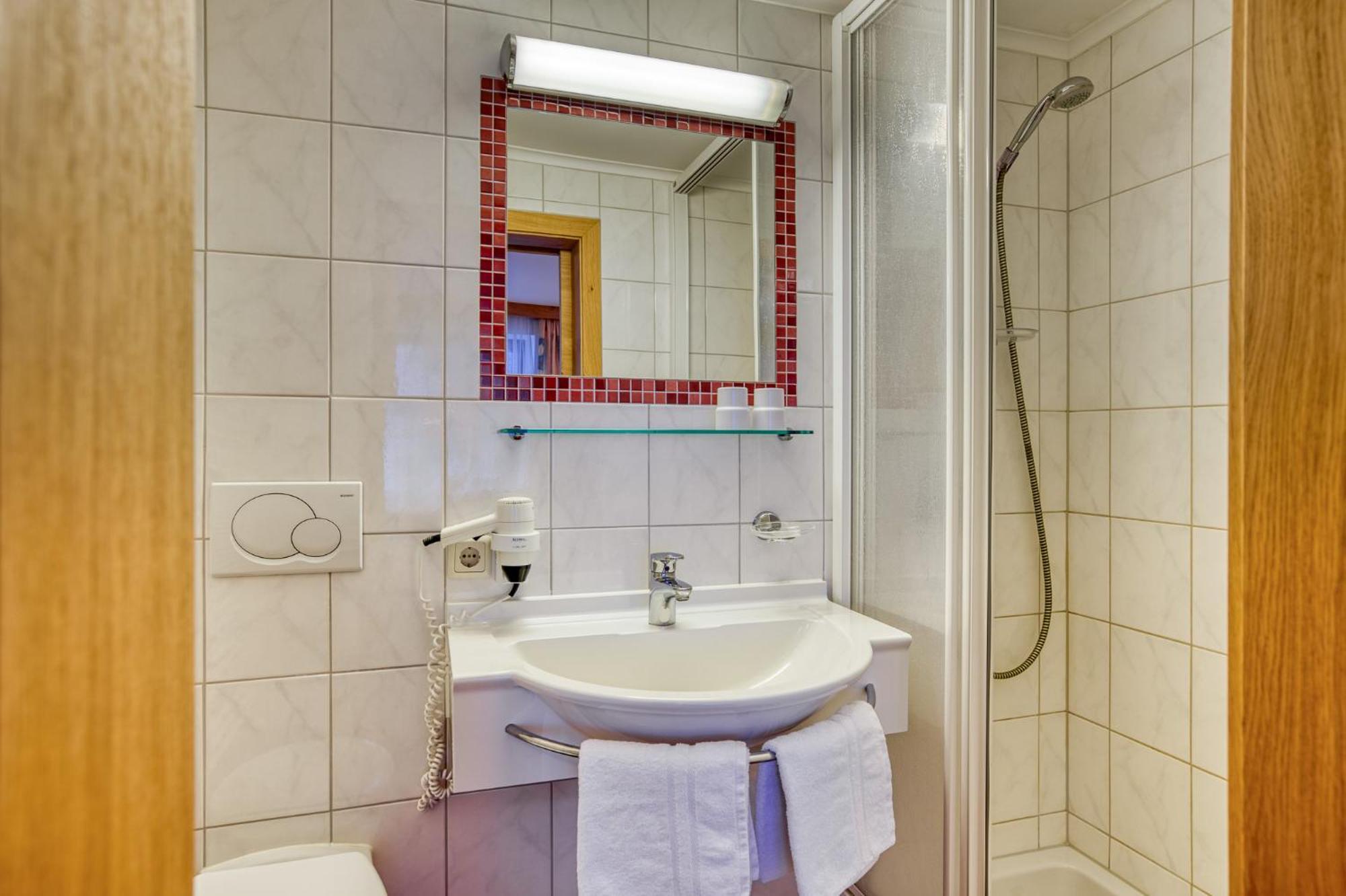Alpenrose Tux Apartment Luaran gambar