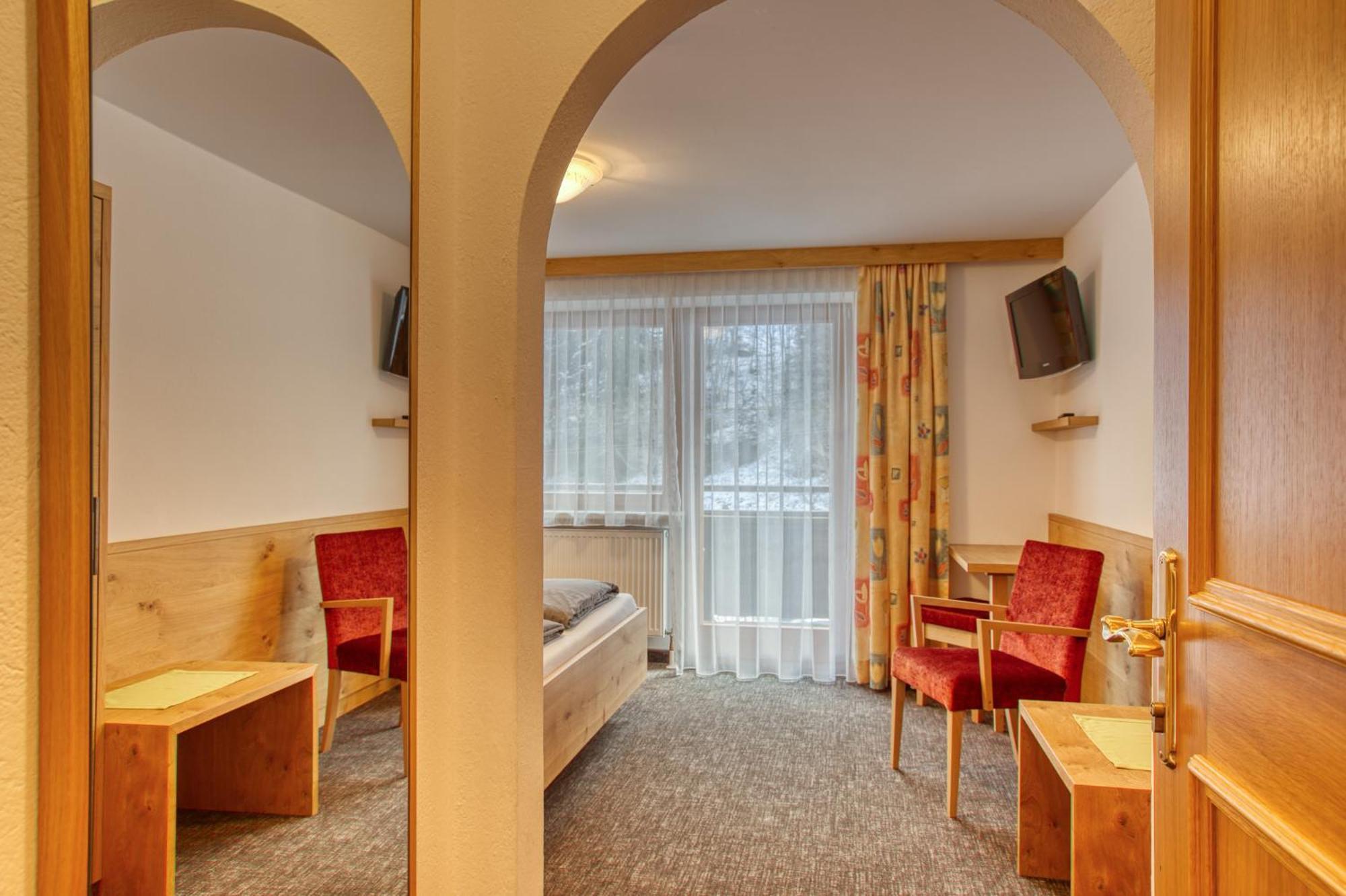 Alpenrose Tux Apartment Luaran gambar