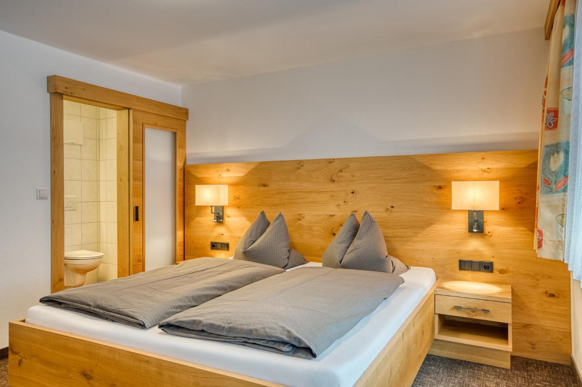 Alpenrose Tux Apartment Luaran gambar