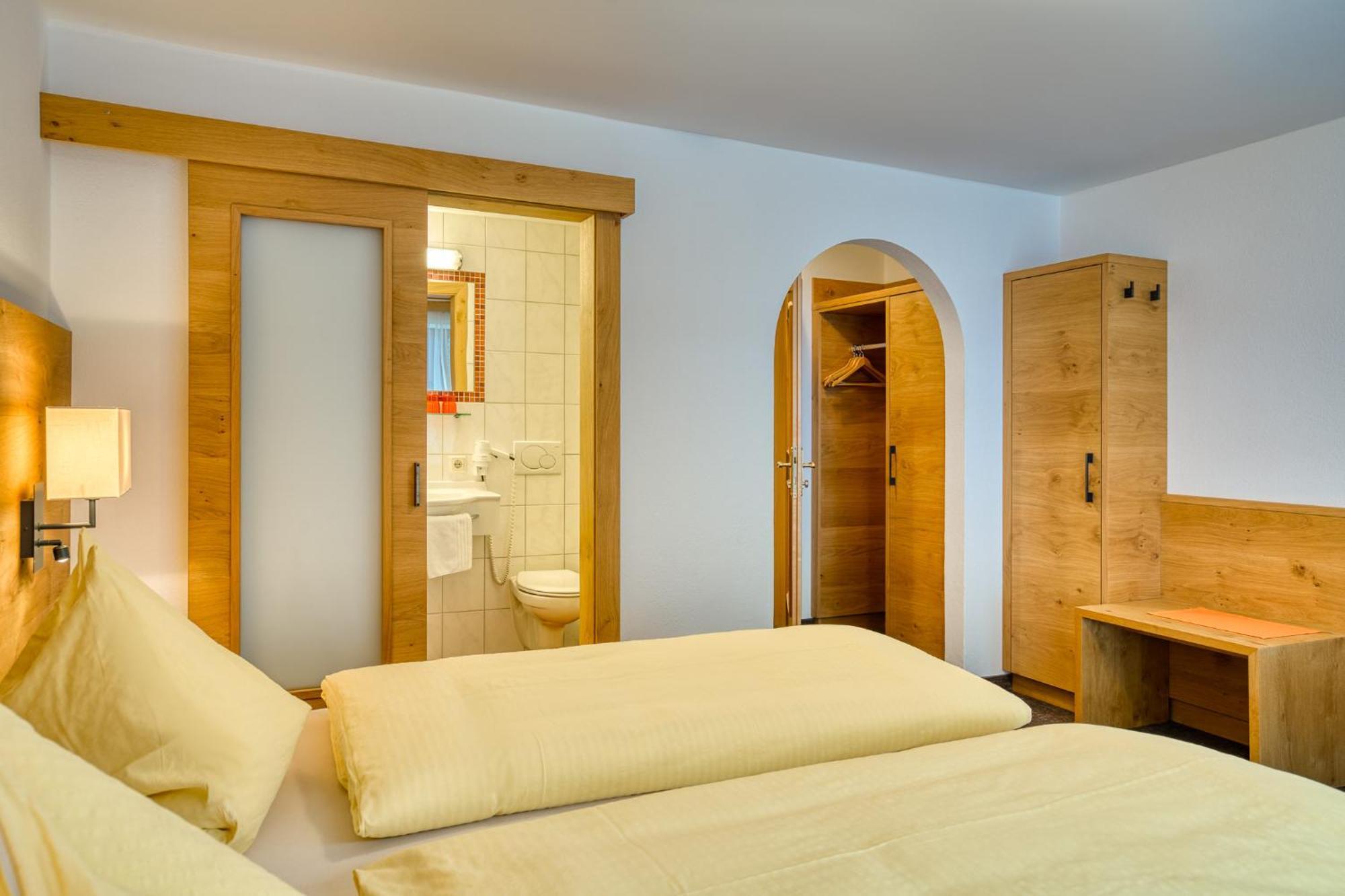 Alpenrose Tux Apartment Luaran gambar