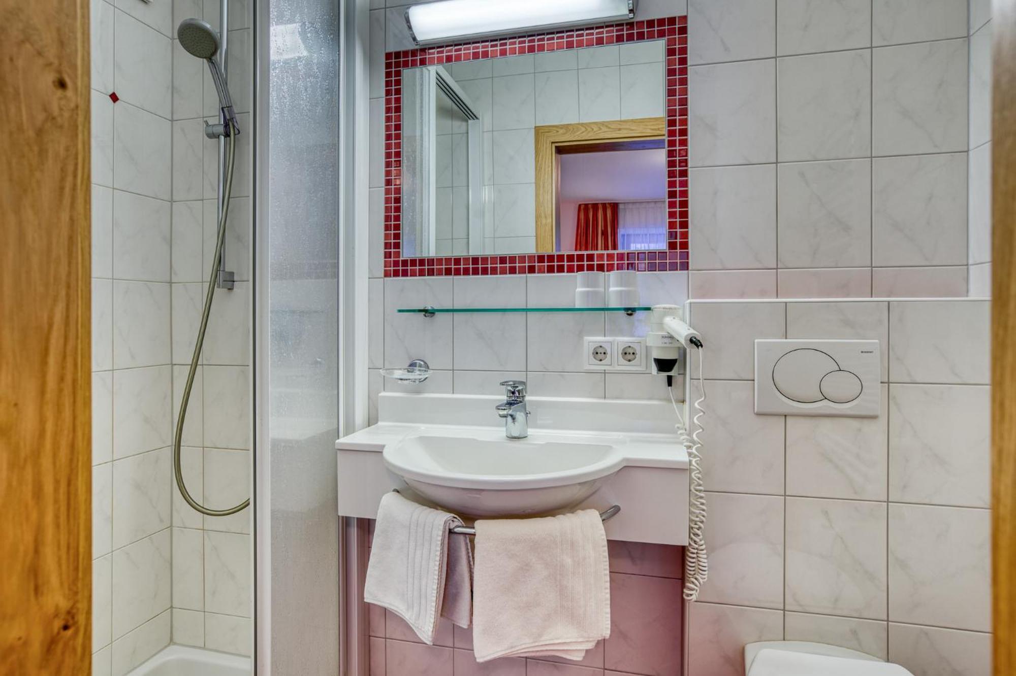 Alpenrose Tux Apartment Luaran gambar